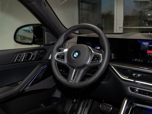 New 2026 BMW X6 M60i image 40