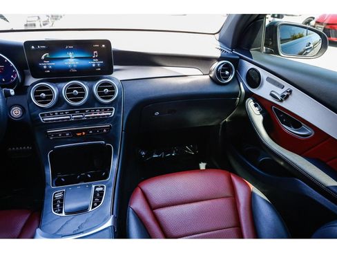 Certified 2022 Mercedes-Benz GLC 300 image 16