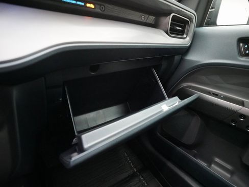 Used 2022 Ford Maverick XL w/ Equipment Group 100A Standard image 28