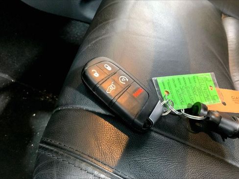 Used 2020 Jeep Grand Cherokee Limited RWD image 19