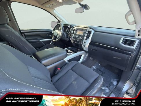 Used 2017 Nissan Titan SV RWD image 28