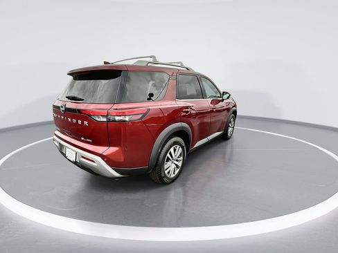 Used 2023 Nissan Pathfinder SL AWD/4WD image 8