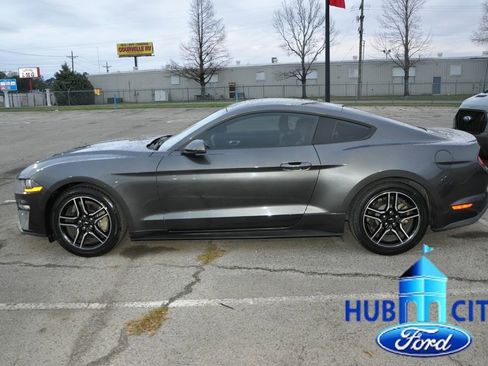 Used 2020 Ford Mustang Premium image 2