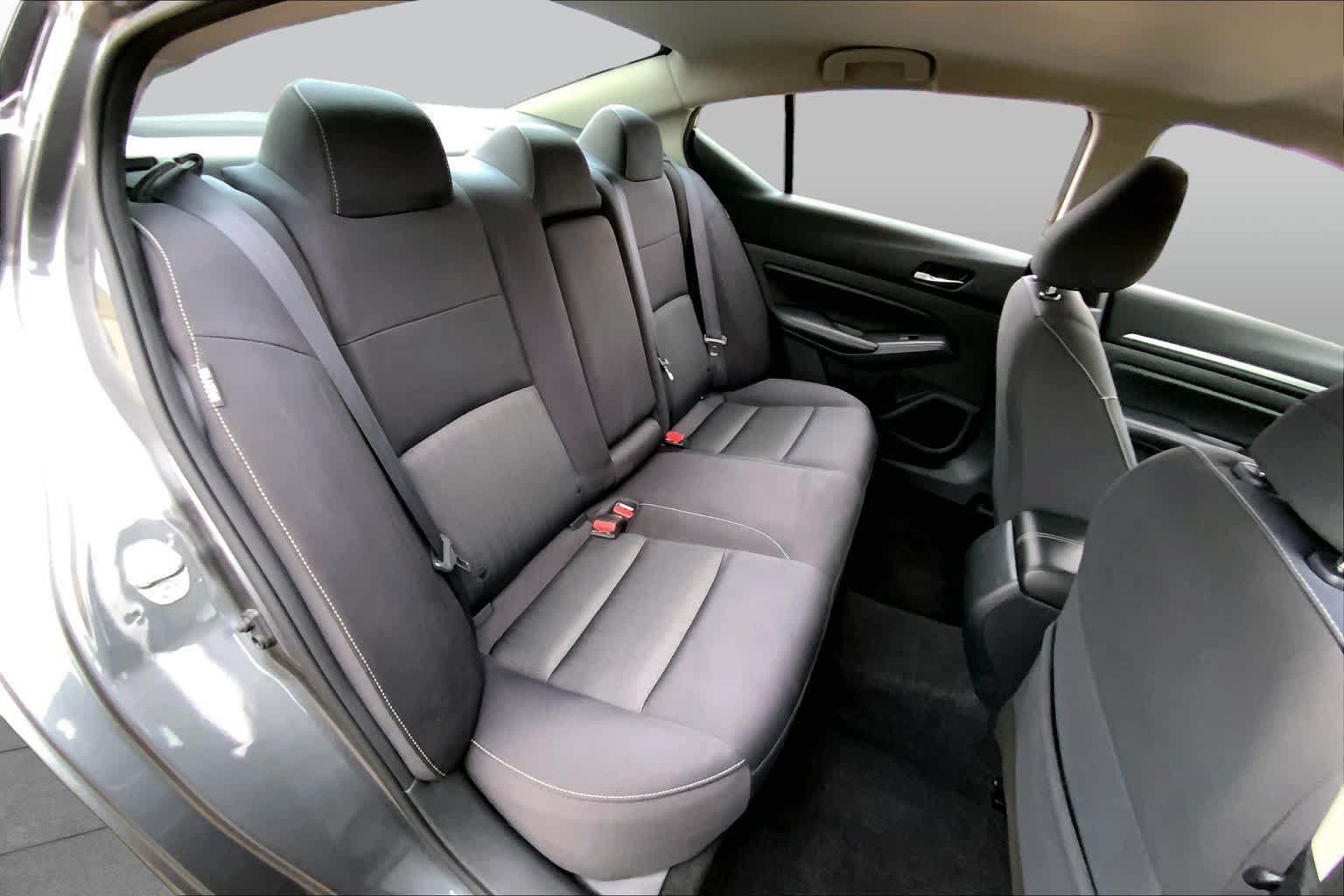Used 2022 Nissan Altima 2.5 SV FWD image 20