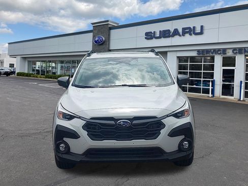 Used 2025 Subaru Crosstrek 2.0i Premium AWD/4WD image 2