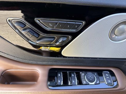 Certified 2023 Lincoln Aviator Reserve w/ Equipment Group 201A image 20