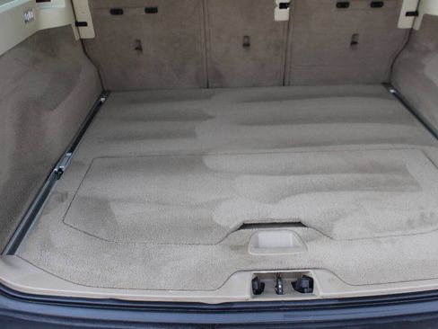 Used 2013 Volvo XC70 3.2 image 21