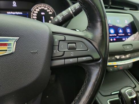 Used 2019 Cadillac XT4 Premium Luxury AWD/4WD image 20