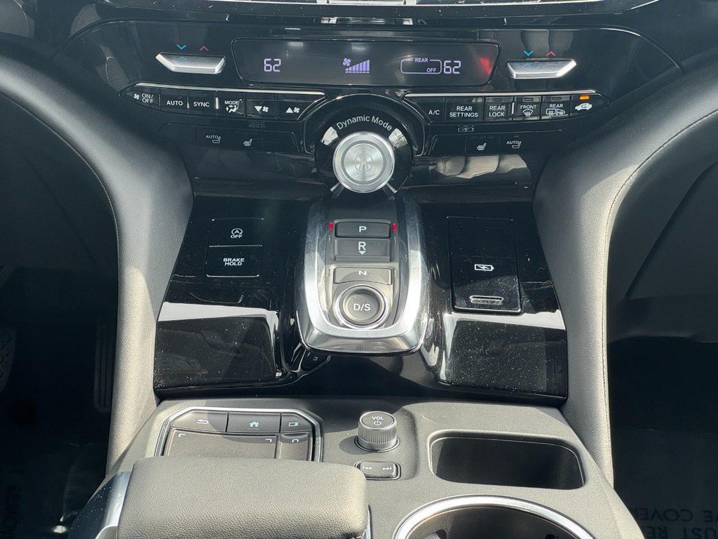 Certified 2024 Acura MDX w/ Technology Package AWD/4WD image 19