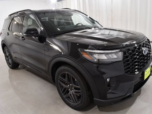 New 2026 Ford Explorer ST w/ Sun And Sound Package AWD/4WD image 5
