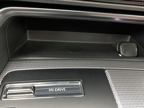 Certified 2025 MAZDA CX-70 Plug-In Hybrid w/ Premium Plus image 30