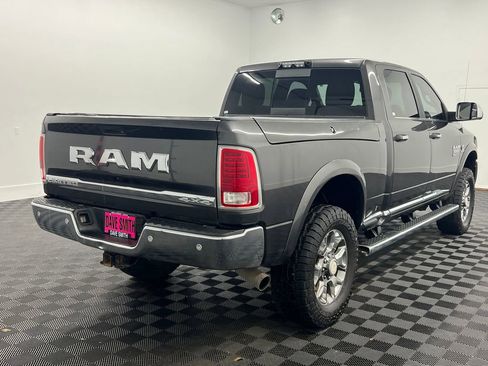 Used 2018 RAM 3500 Laramie Longhorn image 8