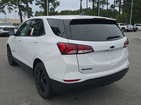 Certified 2023 Chevrolet Equinox LS w/ LS Convenience Package FWD image 5