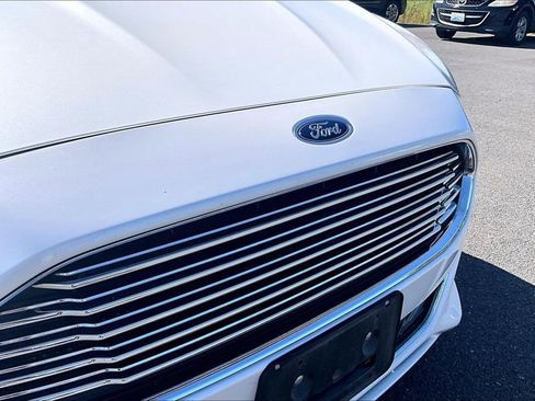 Used 2016 Ford Fusion Titanium FWD image 22