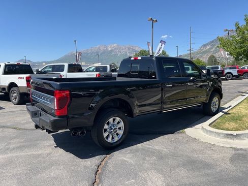 Used 2022 Ford F350 Platinum AWD/4WD image 8