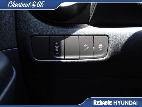 Used 2022 Hyundai Kona SEL w/ Convenience Package FWD image 32