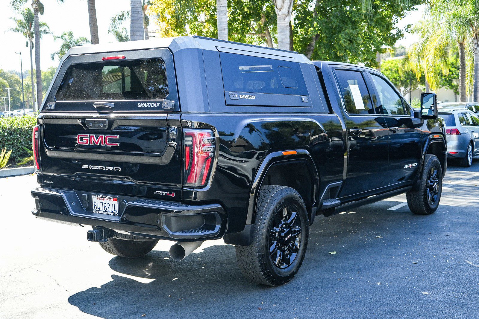 Used 2026 GMC Sierra 2500 AT4 w/ AT4 Premium Plus Package AWD/4WD image 6