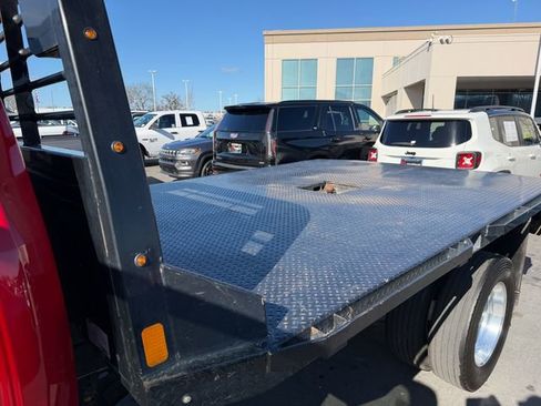 Used 2021 RAM 5500 Tradesman w/ Chrome Appearance Group image 54