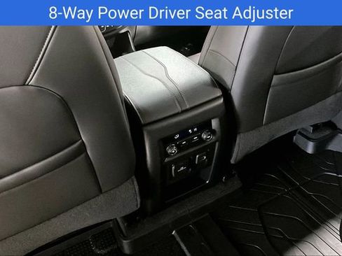 Certified 2023 Chevrolet Traverse RS w/ LPO, Floor Liner Package image 13