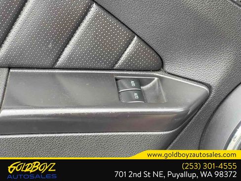 Used 2011 Ford Mustang GT Premium RWD image 27