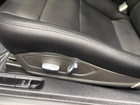 Used 2014 Porsche 911 Carrera image 26