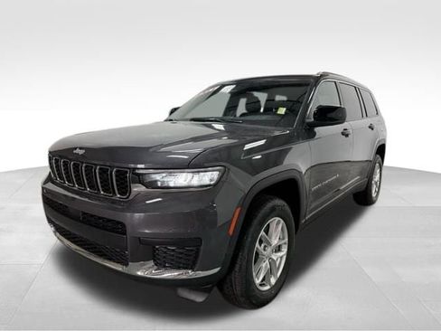 New 2026 Jeep Grand Cherokee L Laredo AWD/4WD image 2