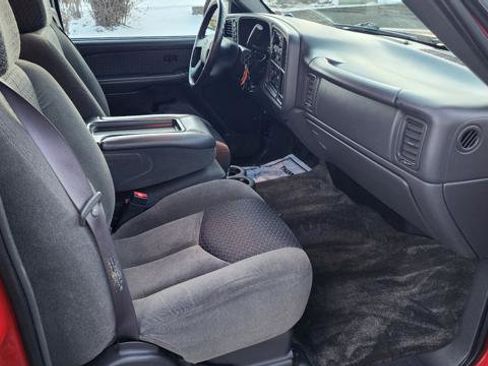 Used 2003 Chevrolet Avalanche 4x4 w/ Suspension Package, Off-Road image 17