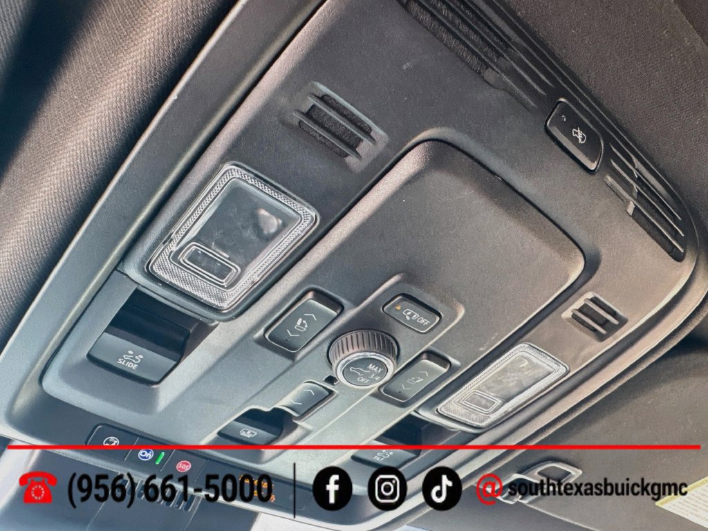 Used 2025 GMC Yukon XL AT4 Ultimate AWD/4WD image 21