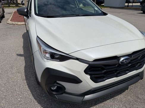 Used 2025 Subaru Crosstrek 2.0i Premium AWD/4WD image 14