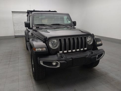 Used 2018 Jeep Wrangler Unlimited Sahara w/ Cold Weather Group AWD/4WD image 13