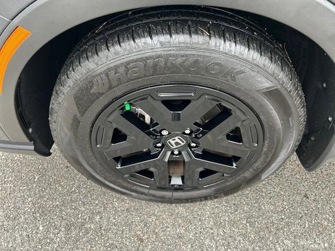 Used 2024 Honda CR-V EX-L image 10