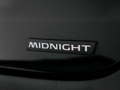 Used 2024 Nissan Murano SV w/ SV Midnight Edition Package FWD image 12