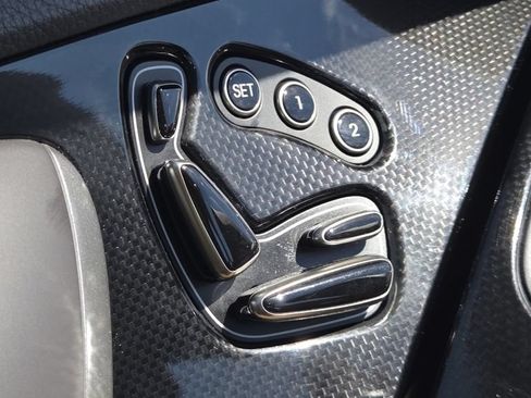 Used 2014 Hyundai Azera Limited FWD image 25