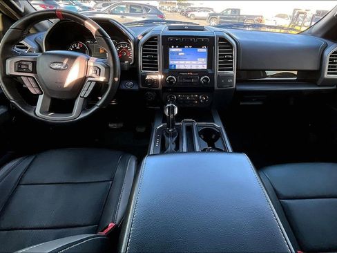 Used 2018 Ford F150 Raptor w/ Equipment Group 802A Luxury image 11