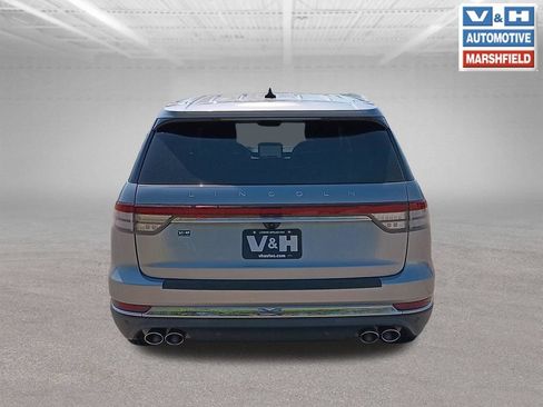 Used 2023 Lincoln Aviator Reserve AWD/4WD image 26