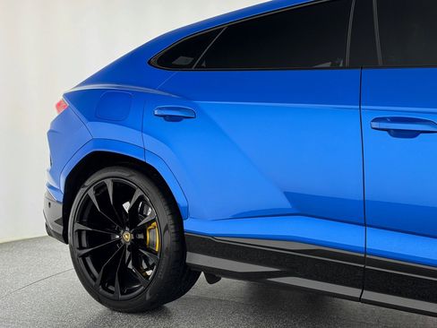 Used 2022 Lamborghini Urus image 41