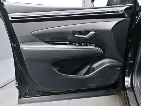 Certified 2024 Hyundai Tucson Limited image 9