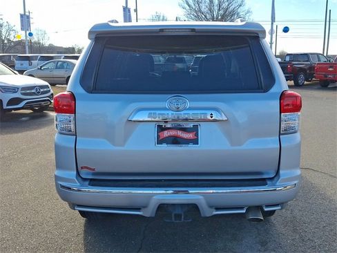 Used 2011 Toyota 4Runner Limited image 6