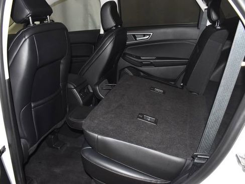 Used 2024 Ford Edge SEL image 27