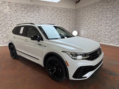 Used 2024 Volkswagen Tiguan SE R-Line
