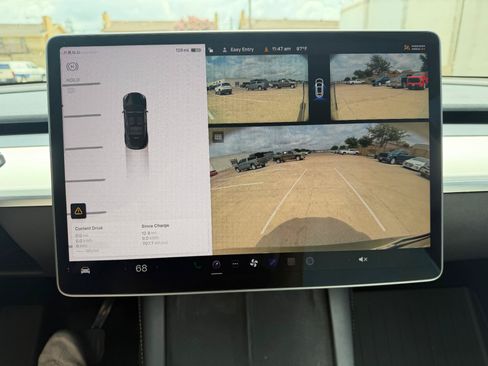 Used 2024 Tesla Model Y Long Range AWD/4WD image 13