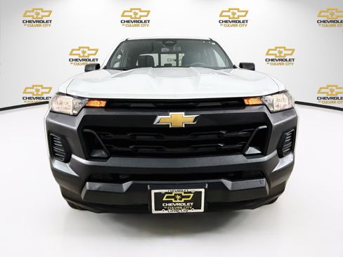 Used 2023 Chevrolet Colorado W/T w/ WT Convenience Package RWD image 2