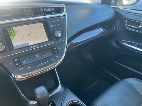 Used 2014 Toyota Avalon Limited image 6