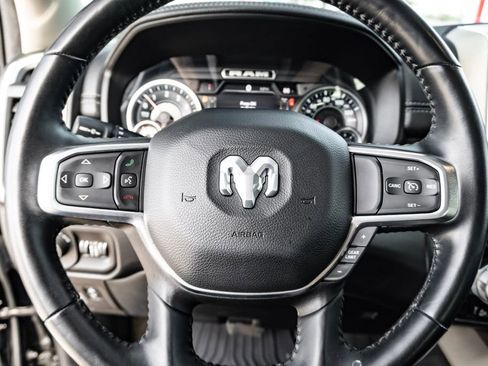 Used 2022 RAM 1500 Laramie w/ Laramie Southwest Edition AWD/4WD image 17