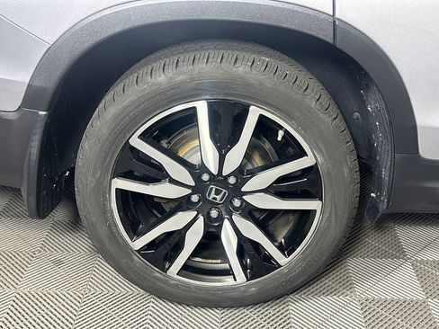 Used 2022 Honda Pilot Touring image 17