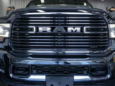 Used 2024 RAM 3500 Laramie AWD/4WD image 3