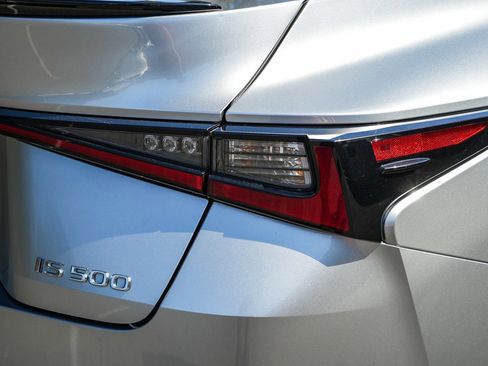 Used 2024 Lexus IS 500 RWD image 7