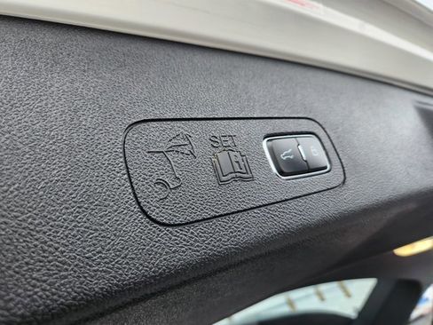 Used 2021 Lincoln Aviator Grand Touring w/ Elements Package Plus image 37