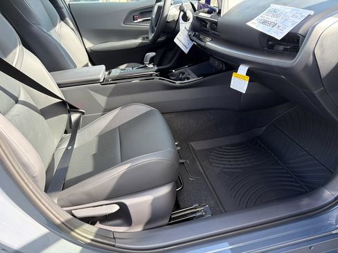 New 2027 Toyota Prius FWD image 11