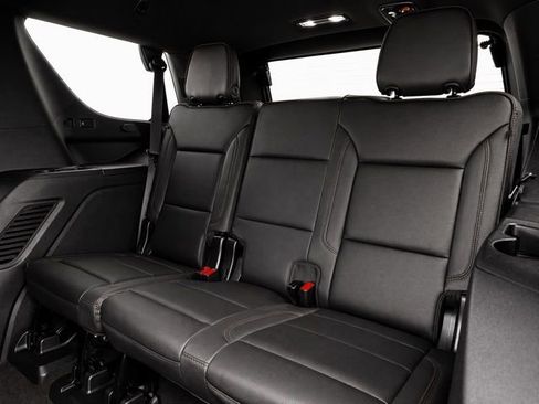 Used 2023 Chevrolet Tahoe High Country w/ LPO, Illumination Package AWD/4WD image 19